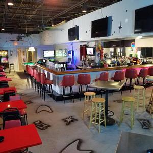 La La Land Wine, Beer, Liquors & Lounge